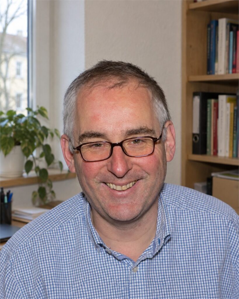 Andreas Molau, Deutschlehrer für Deutschkurse und Prüfungsvorbereitung von A1 bis C1